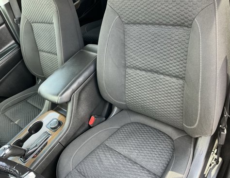 Used 2017 GMC Acadia SLE image 60
