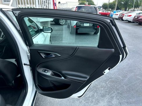 Used 2016 Chevrolet Malibu LT w/ Leather Package image 21