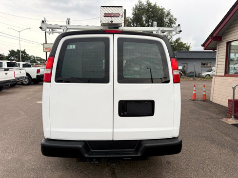 Used 2017 Chevrolet Express 2500 image 8