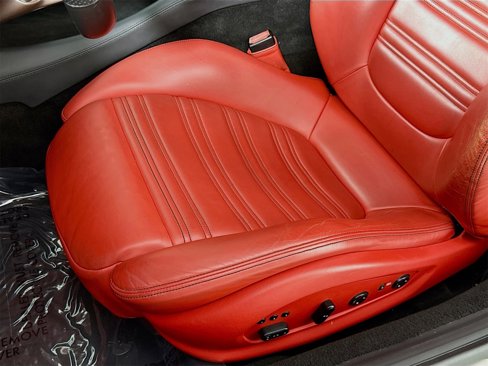 Certified 2014 Ferrari California image 16