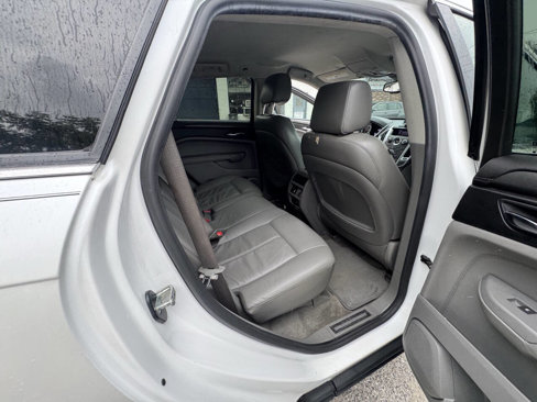 Used 2011 Cadillac SRX 2WD image 51