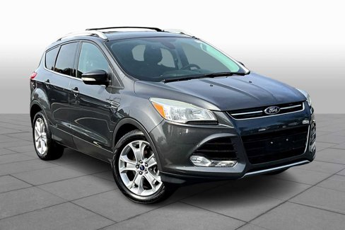 Used 2015 Ford Escape Titanium image 2