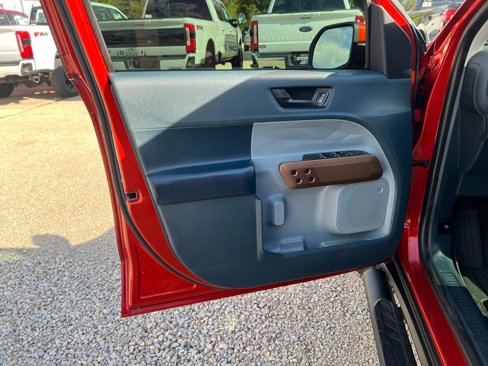 Used 2022 Ford Maverick Lariat w/ Equipment Group 500A Standard image 11