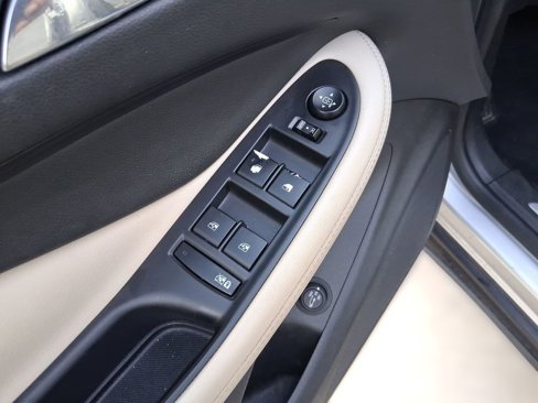Used 2017 Buick Envision Essence image 21