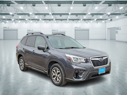 Used 2020 Subaru Forester Premium image 4