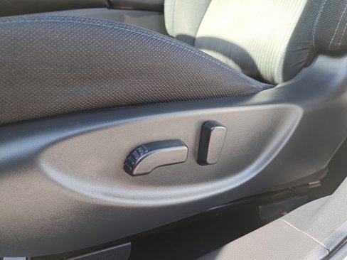 Used 2018 Nissan Maxima 3.5 S image 16