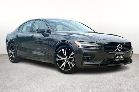 Certified 2025 Volvo S60 B5 Core image 14