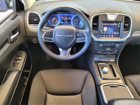 Used 2021 Chrysler 300 Touring w/ Sport Appearance Package image 13
