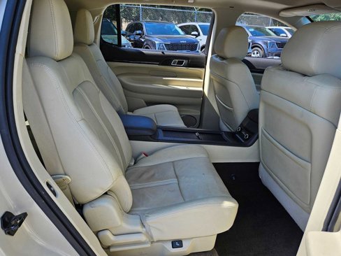 Used 2016 Lincoln MKT AWD w/ Equipment Group 201A image 21