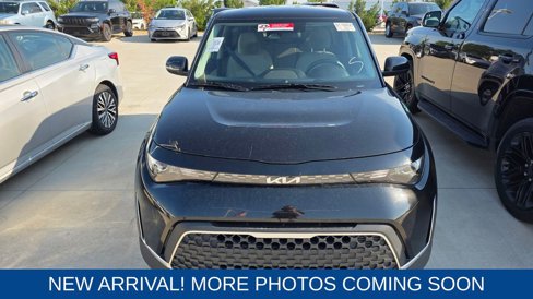 Used 2023 Kia Soul LX image 5