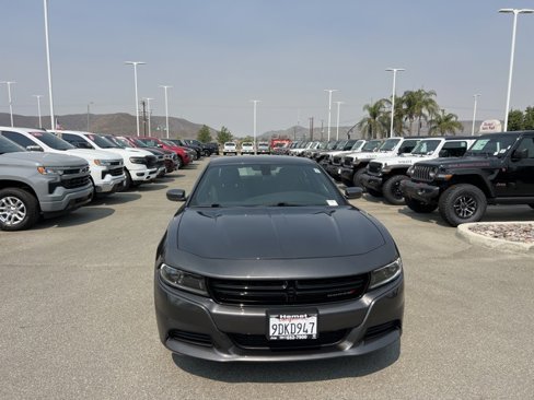 Used 2022 Dodge Charger SXT image 3