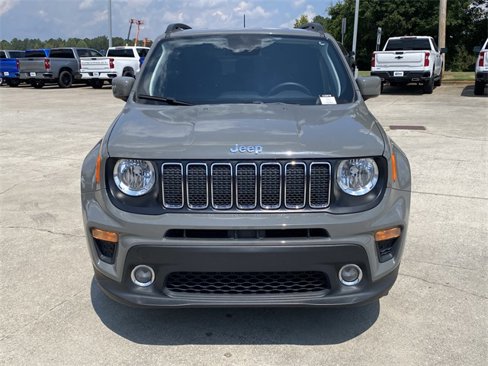 Used 2021 Jeep Renegade Latitude w/ Convenience Group image 9