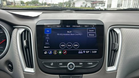 Used 2022 Chevrolet Malibu LT image 29