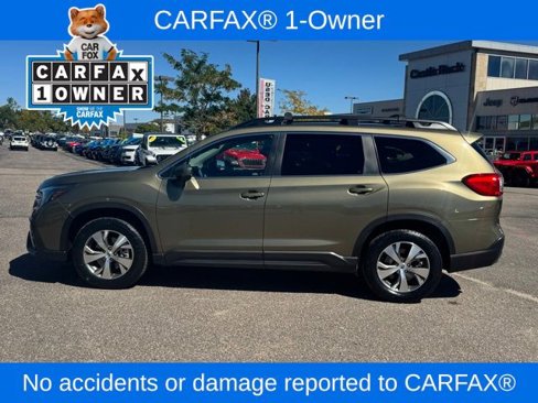 Used 2024 Subaru Ascent Premium w/ Convenience Package image 2