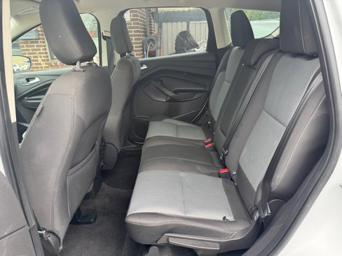 Used 2018 Ford Escape SE w/ SE Sync 3 Package image 18