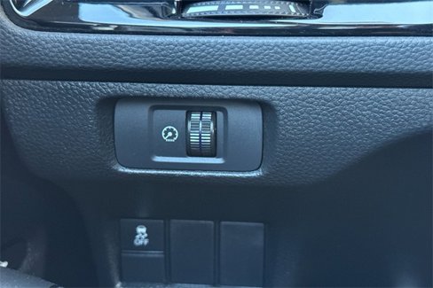 Certified 2025 Honda Civic Sport image 31