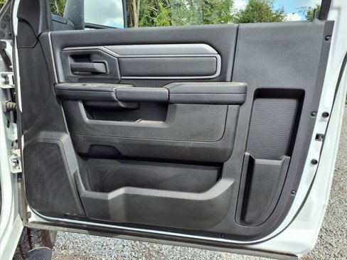 Used 2025 RAM 3500 Tradesman image 16