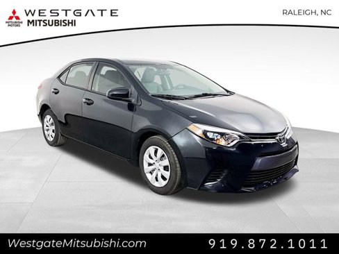 Used 2016 Toyota Corolla LE image 1