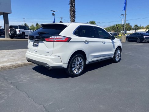 Certified 2022 Ford Edge Titanium w/ Equipment Group 301A image 3