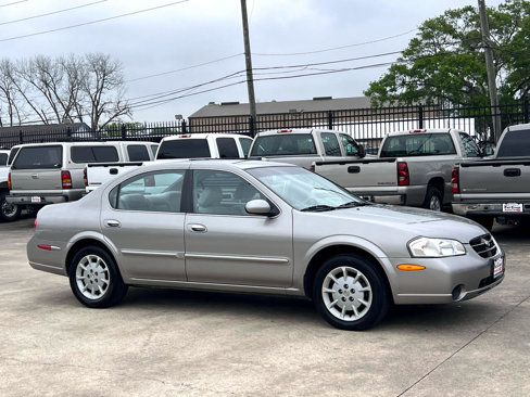 Used 2000 Nissan Maxima SE image 10
