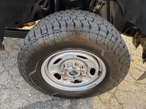 Used 2022 Ford F250 XL w/ Power Equipment Group image 12