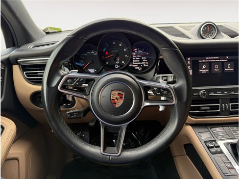 Used 2019 Porsche Macan image 12