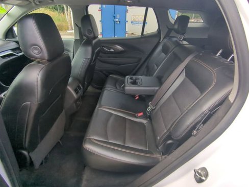 Used 2020 GMC Terrain SLT image 32