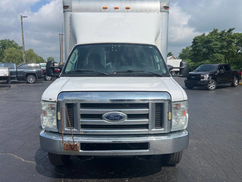 Used 2017 Ford E-450 and Econoline 450 Super Duty w/ Power Windows & Locks Group image 22