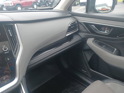 Used 2021 Subaru Outback Limited XT image 29