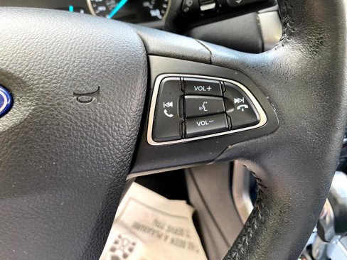 Used 2020 Ford EcoSport SE w/ SE Convenience Package image 64