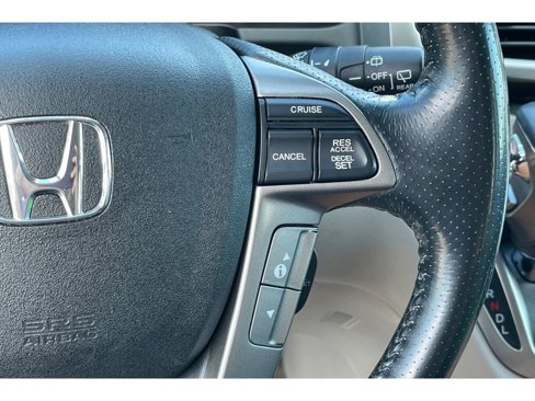 Used 2016 Honda Odyssey Touring Elite image 38