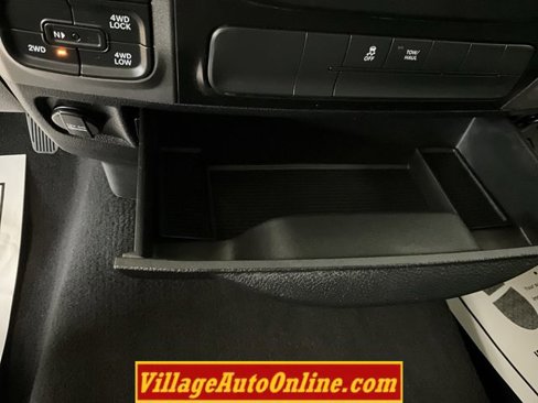 Used 2017 RAM 1500 Express image 23