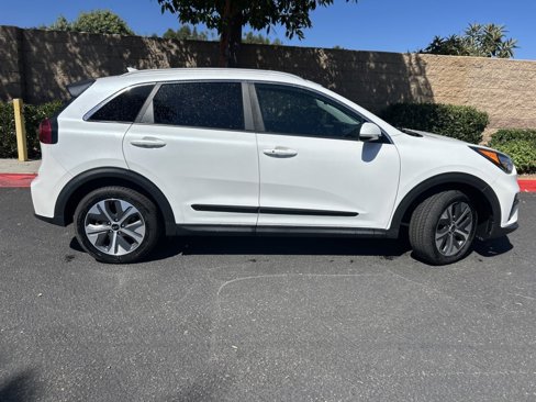 Used 2019 Kia Niro EX image 7