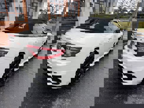 Used 2018 Maserati GranTurismo MC image 8