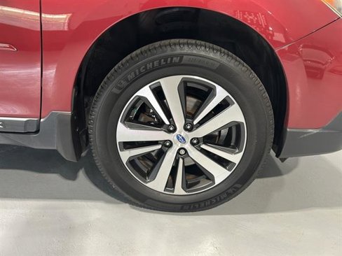 Used 2018 Subaru Outback 2.5i Limited image 7