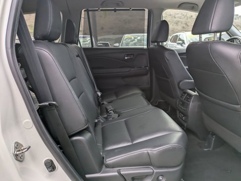 Used 2018 Honda Pilot Touring image 20