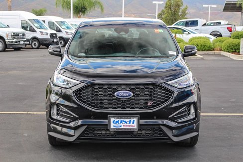 Used 2020 Ford Edge ST w/ Equipment Group 401A image 2