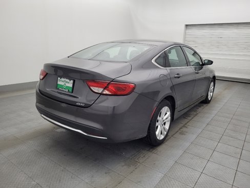 Used 2015 Chrysler 200 Limited image 9