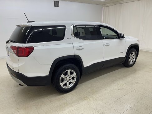 Used 2019 GMC Acadia SLE w/ LPO, Floor Liner Package image 7