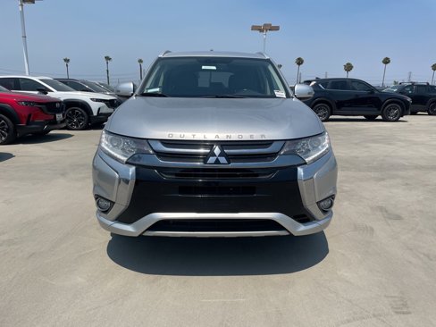 Used 2018 Mitsubishi Outlander GT image 2
