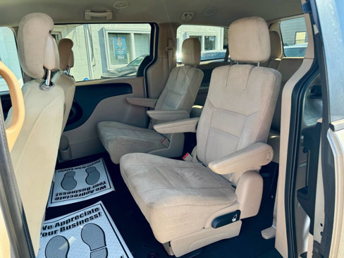 Used 2014 Dodge Grand Caravan SE w/ Quick Order Package 29E SE image 10