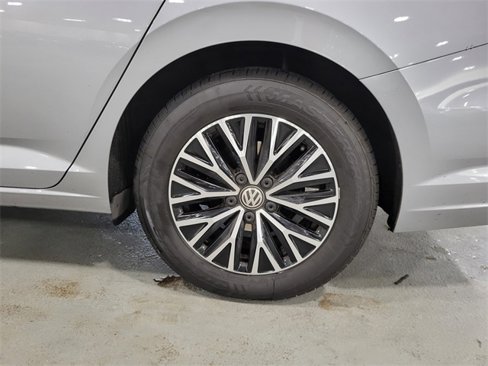 Used 2021 Volkswagen Jetta SE image 30