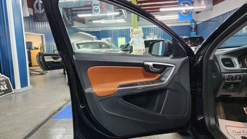 Used 2014 Volvo S60 T5 image 6