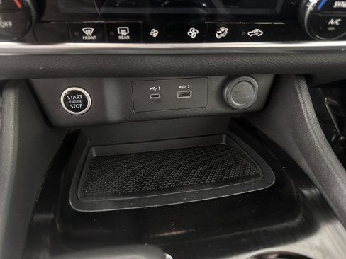 Used 2022 Nissan Rogue SV image 29