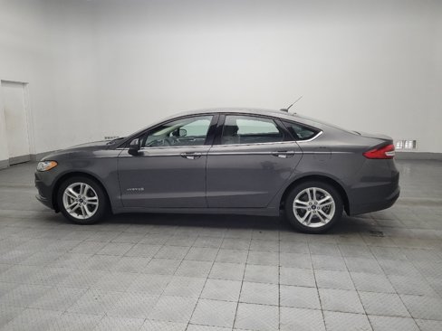Used 2018 Ford Fusion S image 3