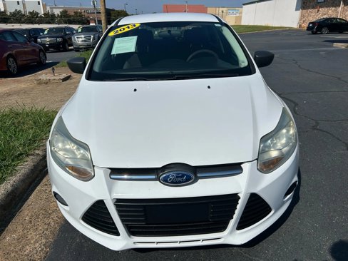 Used 2013 Ford Focus S image 2