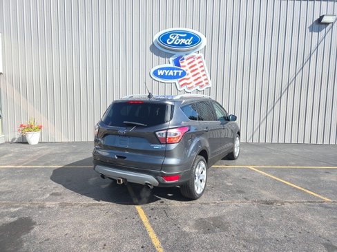 Used 2018 Ford Escape Titanium w/ Ford Safe & Smart Package image 5