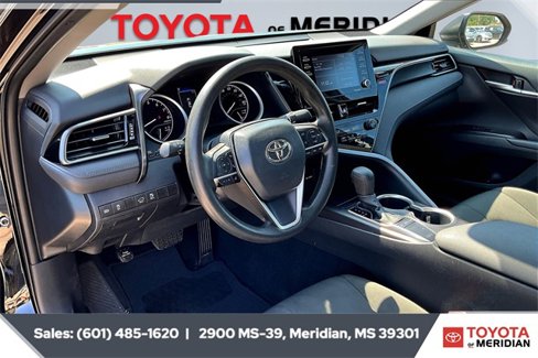 Used 2024 Toyota Camry LE image 12