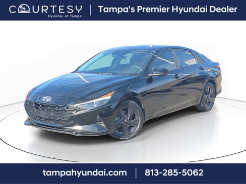 Used 2023 Hyundai Elantra SEL image 1