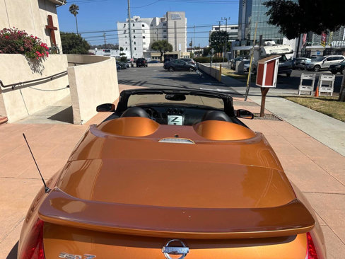 Used 2005 Nissan 350Z Touring image 13